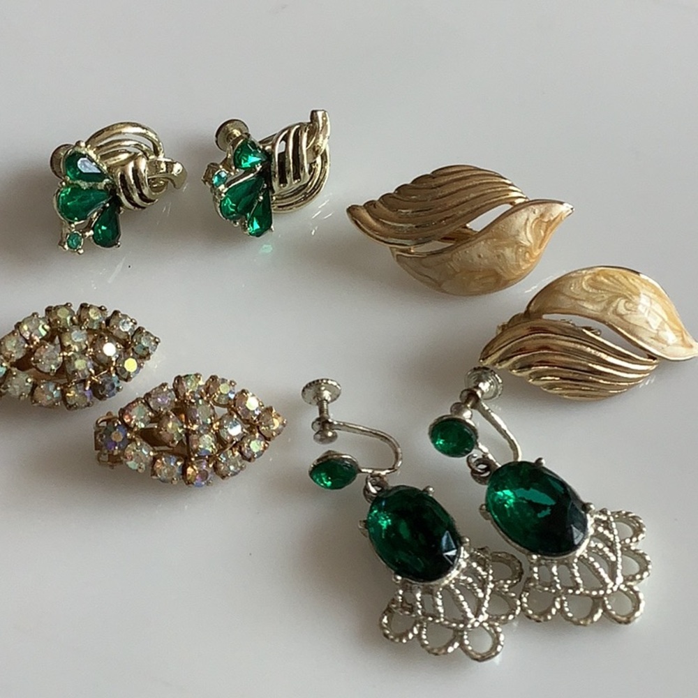 4 pair earrings
